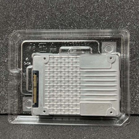 intel ssd dc p5316 series 2.5" 15.36tb (ssdpf2nv153tzo)